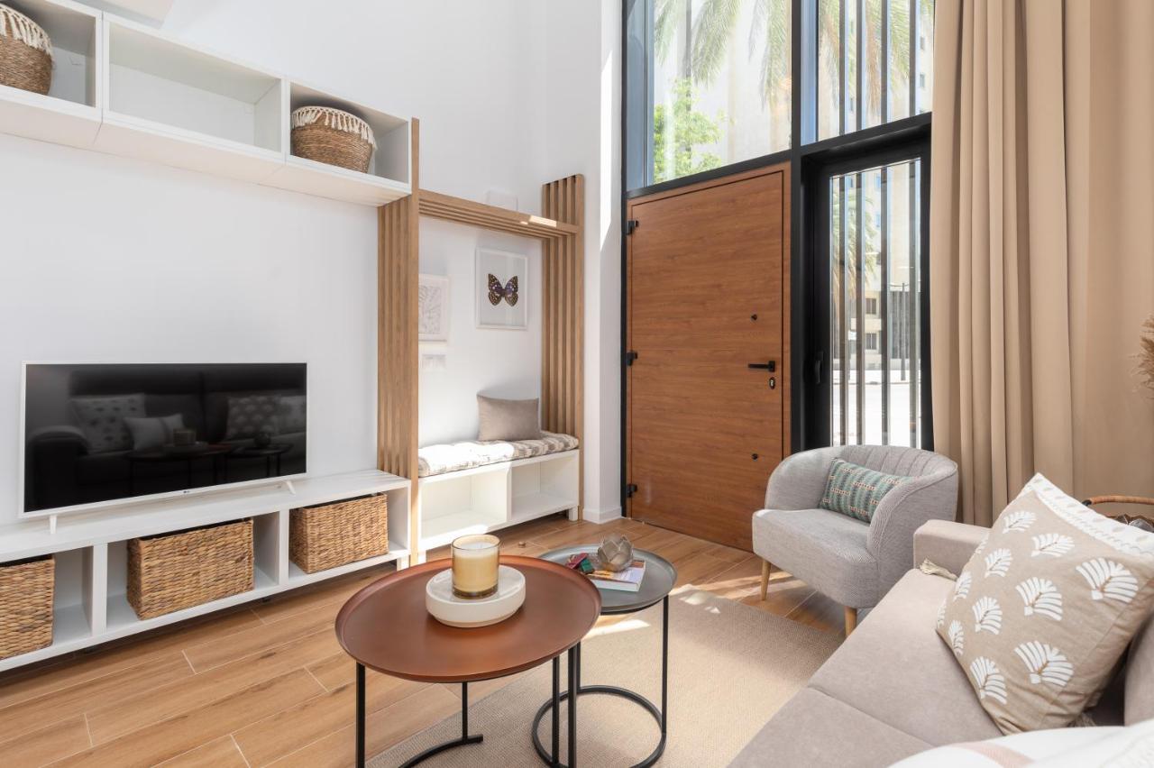 Apartup Opera Loft Love Valencia Exterior foto